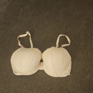 Victoria's Secret Cream Bra